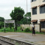 ToeGyaungKalay_train_FelizS_2014